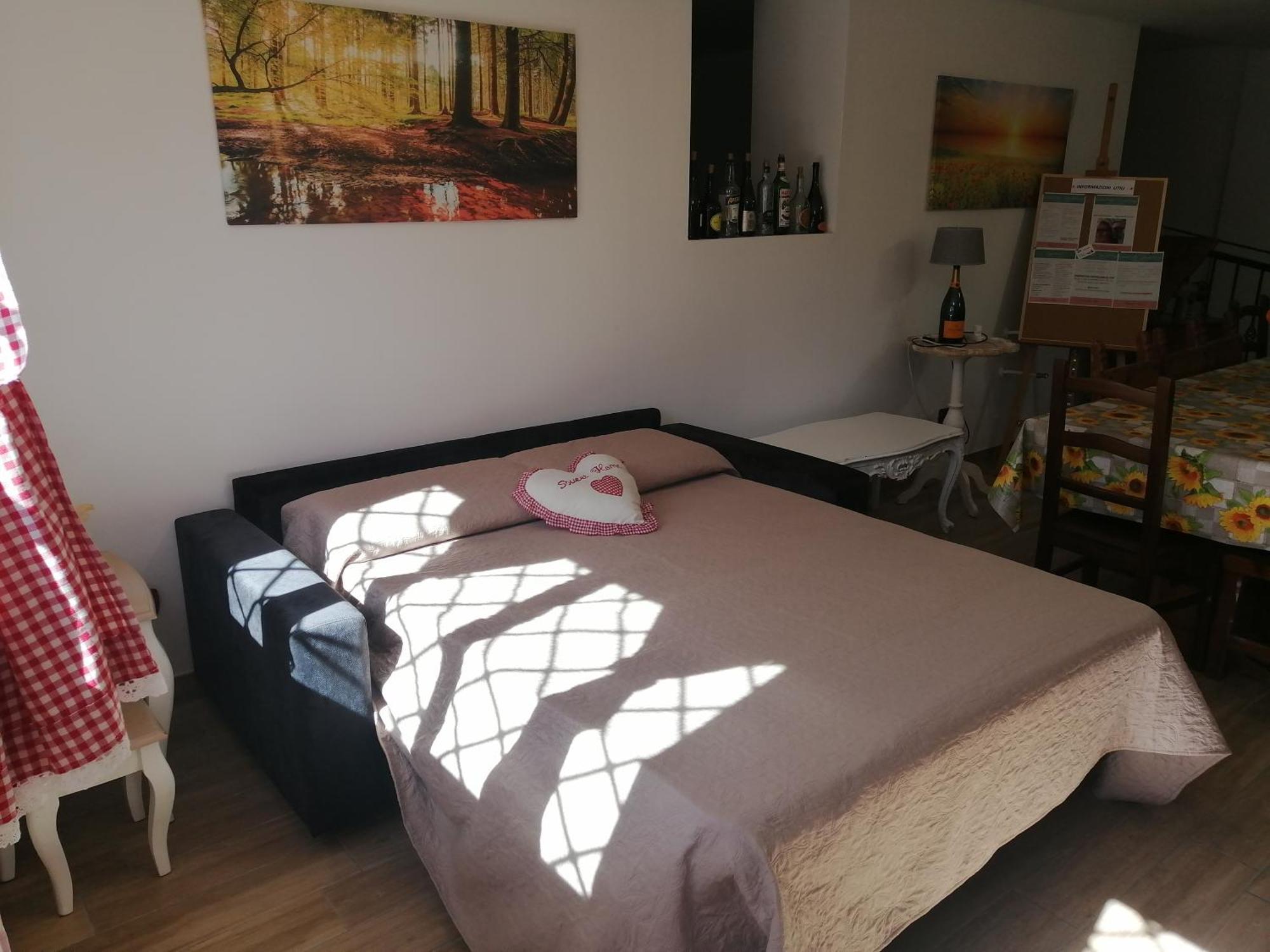 La Casa Del Borgo-Intero Appartamento Latina Buitenkant foto